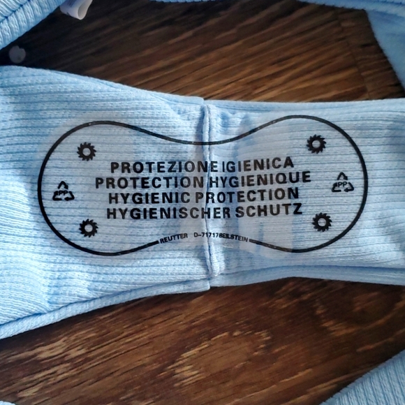 Tie Shoulder Bralette & Cheeky Swimwear 2 PieceSet - Picture 6 of 7